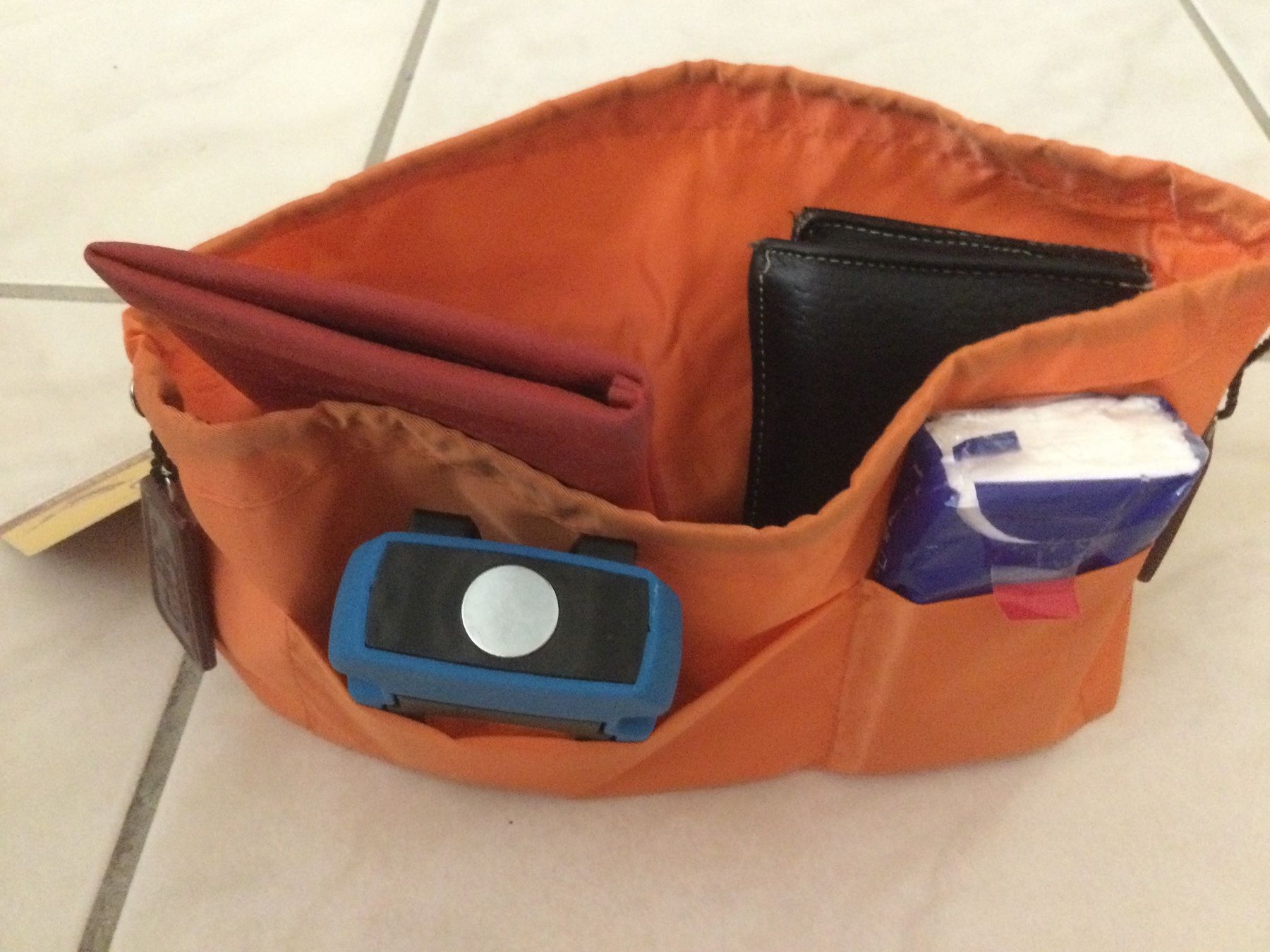 Borse da donna: Täschli in der Handtasche – Nuovo e nell'imballaggio originale da Adliswil venduto da hme_8htr 2