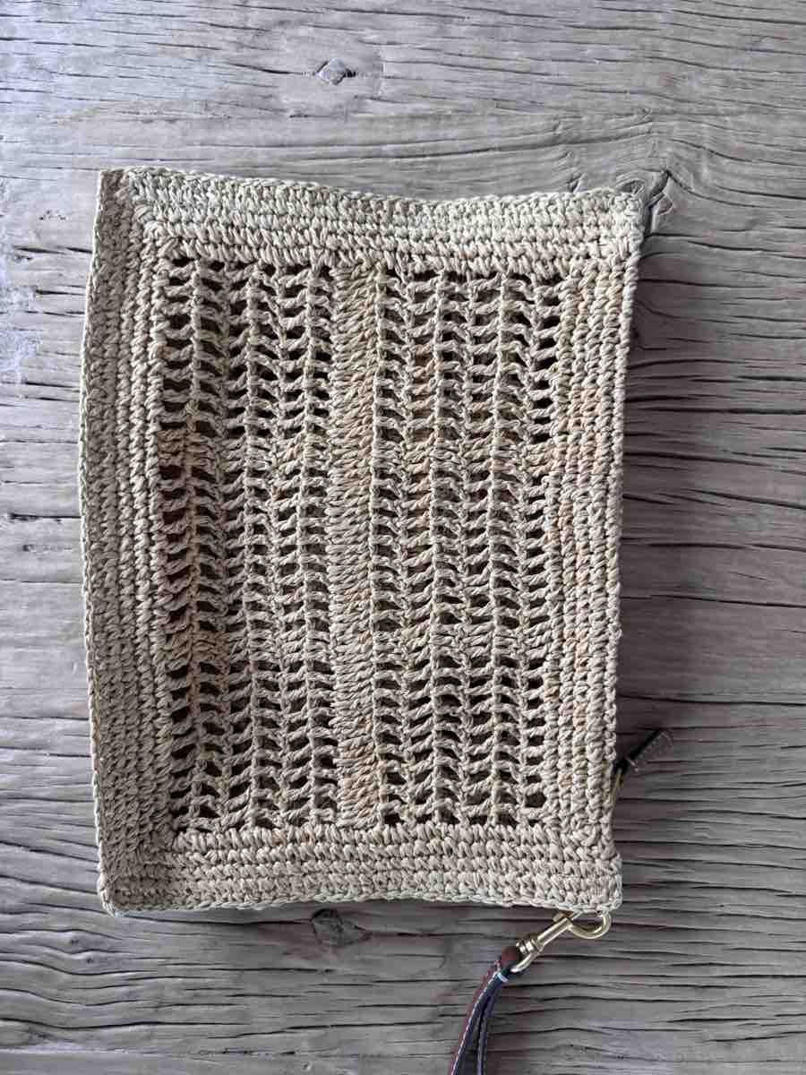 Tory Burch Sacs femmes: Tory Burch Straw Clutch Bag – Neuf (Voir description) à Altendorf par n.langenbach 2