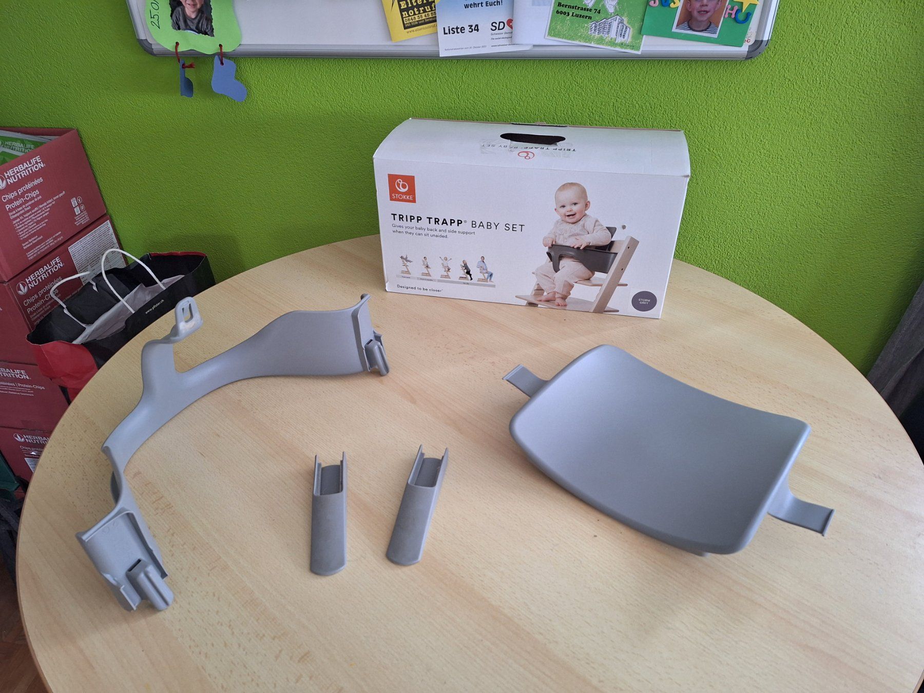 Supporti a parete: Tripp Trapp Babyset grau zu verkaufen – Usato da Wangenried venduto da Nici_09