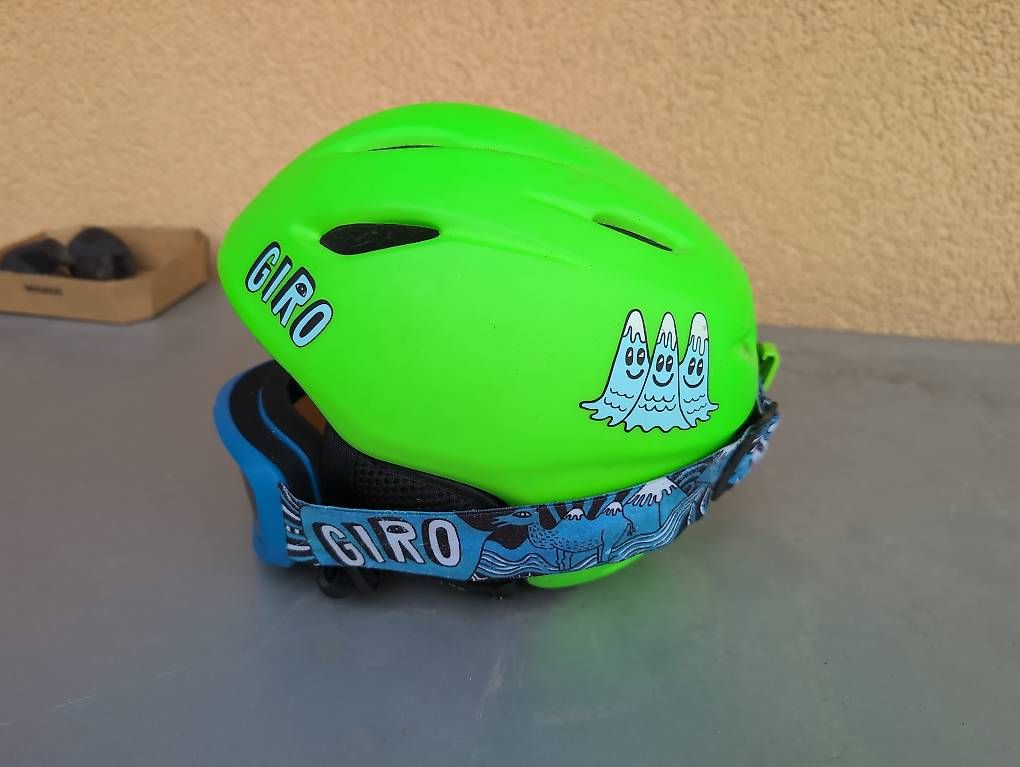 Caschi: Casque de ski Giro enfant  – Usato da Fully venduto da Gouzouille