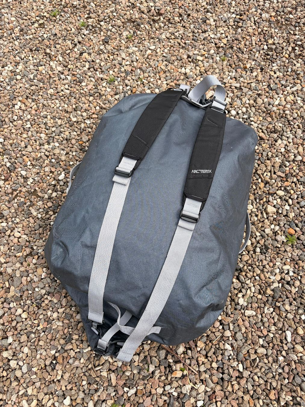 Arcteryx Borse: Arcteryx carrier Duffel 80 grau – Nuovo e nell'imballaggio originale da Frauenfeld venduto da Futewo19 3
