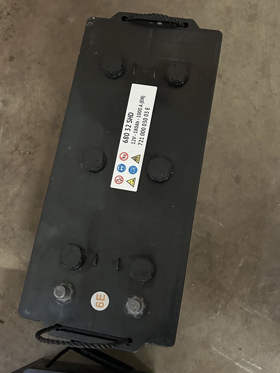 Akkus & Batterien: Batterie – Gebraucht aus Gampelen von ste_r6hj 5