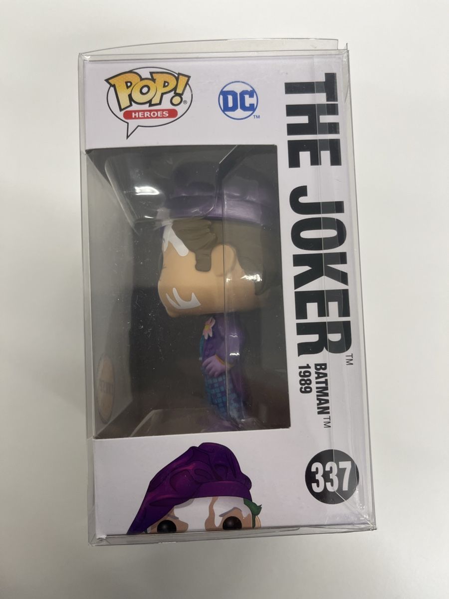 Funko Statuette: Funko Pop Joker 1989 Chase #337 Batman selten mit Protector – Nuovo e nell'imballaggio originale da Stäfa venduto da greety1981 1