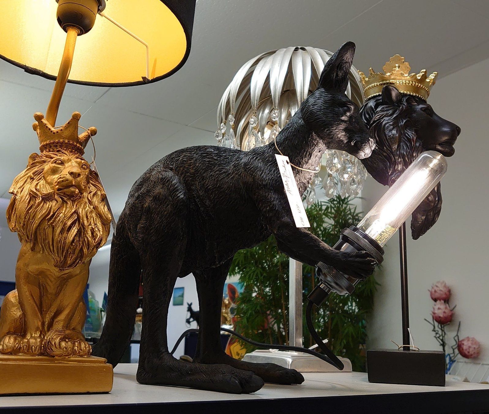 Lampade: Känguru Lampe matt Schwarz – Nuovo e nell'imballaggio originale da Schaffhausen venduto da AtelierPudesco 2