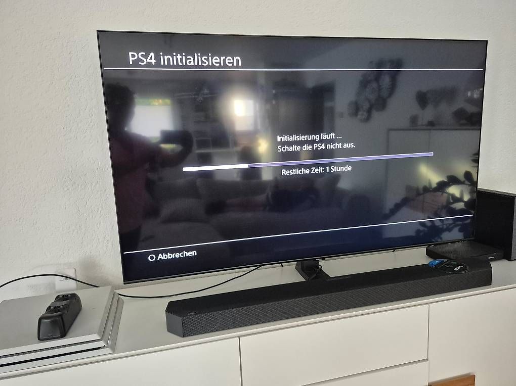 Consoles: PS4 weiss/grau – D'occasion à Unterentfelden par Mo.St 2