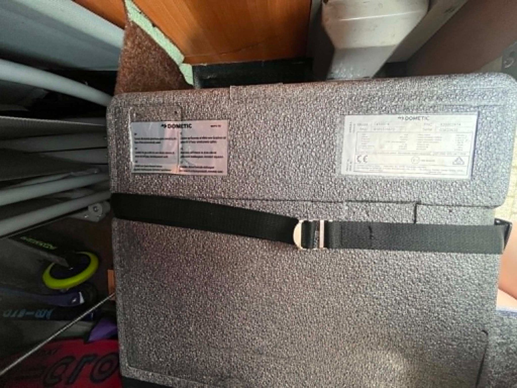 Dometic Klimageräte: Klima Dometic Freshwell 3000-B – Gebraucht aus Ebnat-Kappel von Cat.gas10 2