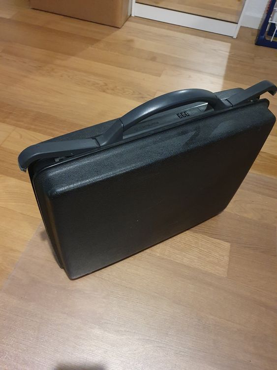 Remate Maleta de viaje vintage de Samsonite de segunda mano - GoTrendier