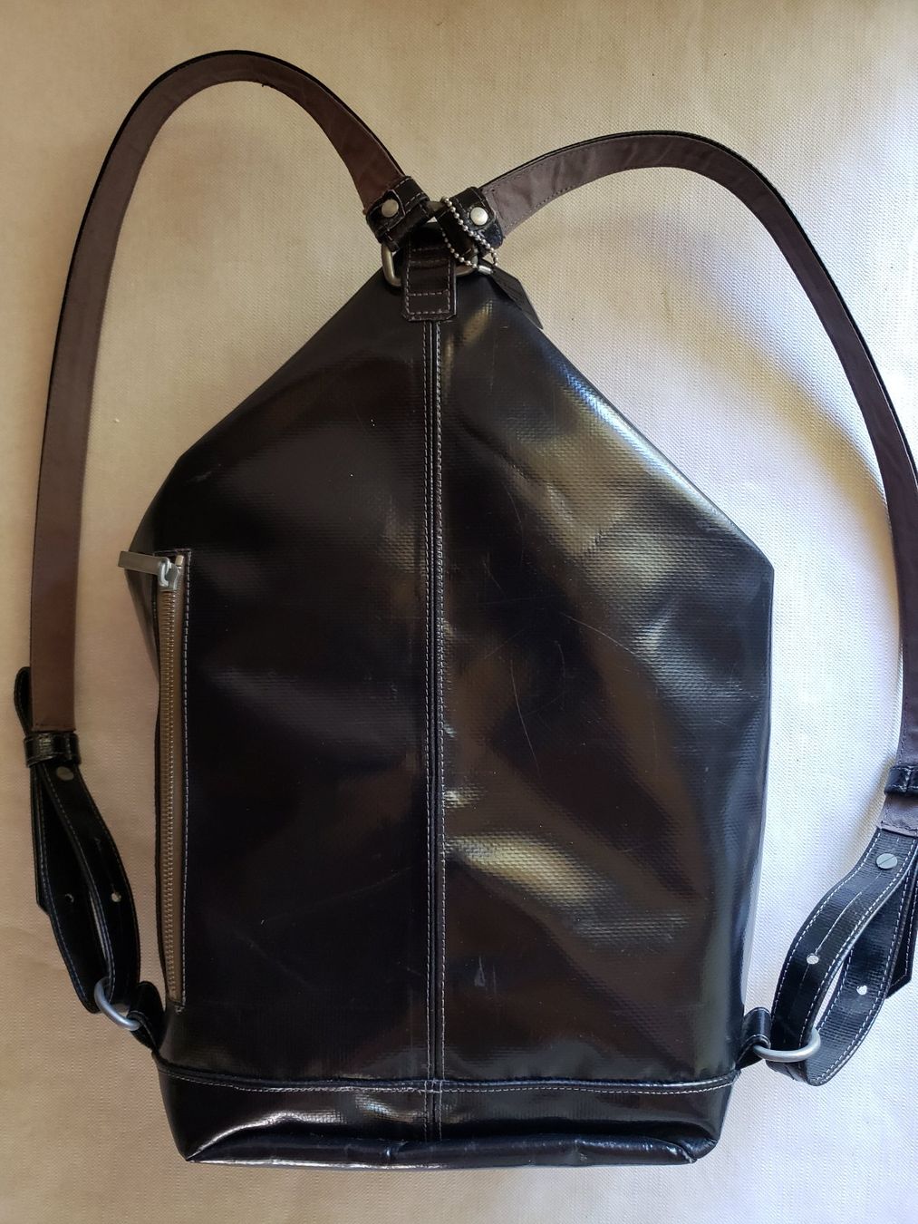 Freitag Rucksäcke: Freitag Woolf, Rucksack, Reference R123, schwarz – Gebraucht aus Loveresse von Gloveresse 1