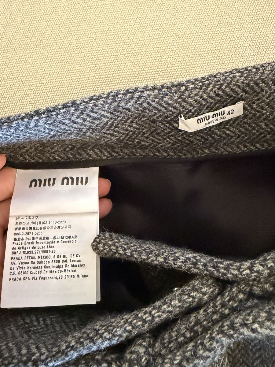 Miu Miu Röcke: Miu Miu Skirt, IT Size 42, Never Worn – Neu (gemäss Beschreibung) aus Zollikon von dea_ct8v 3