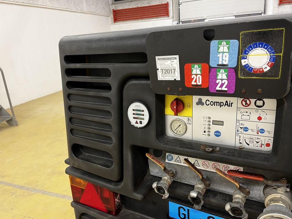 CompAir C76G Baukompressor, Baustellenkompressor | Kaufen auf Ricardo