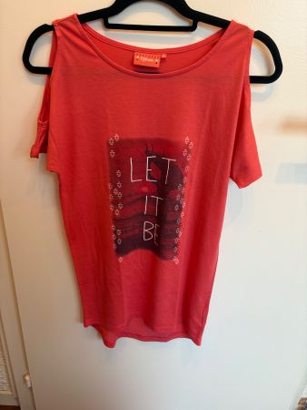 T-shirt épaules nues rouge rosé femme T. 170-176 “Let It Be”