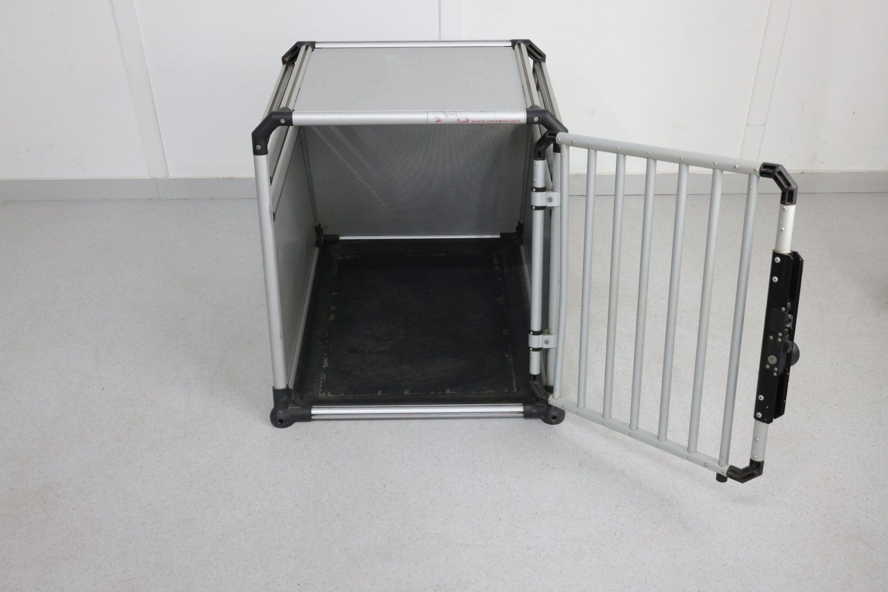 Swisspet Gabbie, trasporto & Sicurezza: Hundebox Swisspet – Usato da Volketswil venduto da brockipfannenstil 2