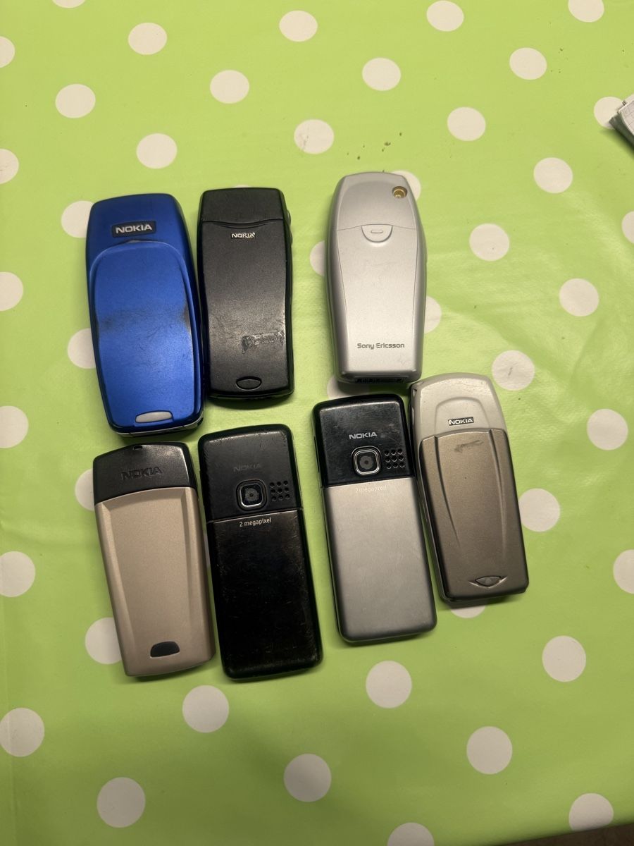 Telefoni cellulari / Smartphones: Verschiedene Handys – Difettoso da Regensdorf venduto da mex5145 4