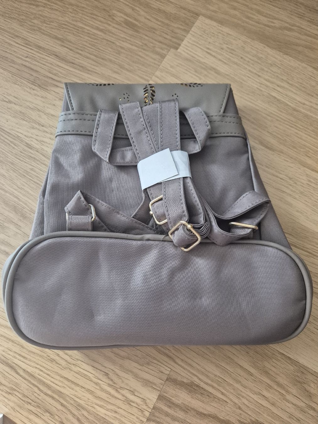 Zaini: Rucksack mit Blattmuster - Herbst-Musthave! – Nuovo (secondo la descrizione) da Langenthal venduto da Polarisstern 1