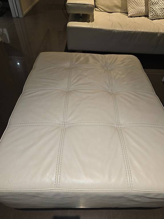 Divani: Grosse Echtleder-Ecksofa / Wohnlandschaft inkl. Hocker – Usato da Wittenbach venduto da dar_9rpl 6