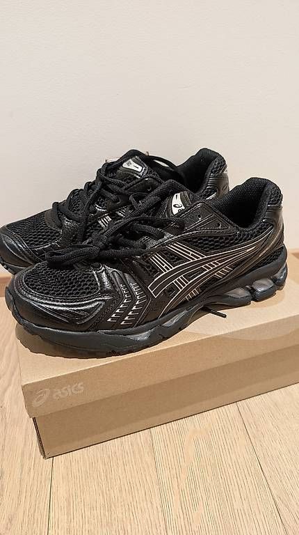 Herrenschuhe: Nuovi Asics Kayno 14 black – Gebraucht aus Viganello von ez6_tyw7 1
