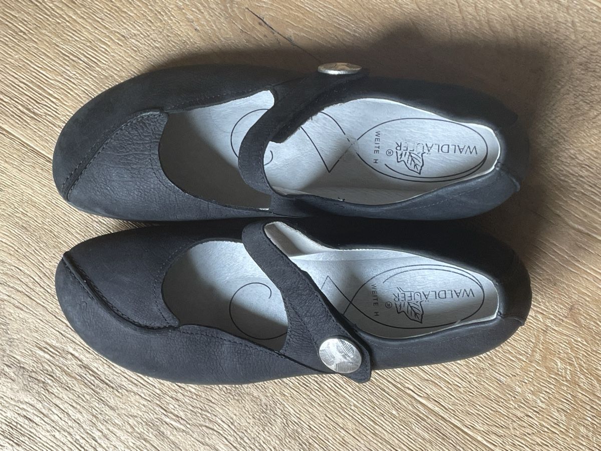 Damenschuhe: Schuhe Grösse 38.5 / Weite H – Neu und originalverpackt aus Muttenz von Anonym591 1