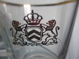 3 Stück Whiskygläser Goldrand Wappen Löwen