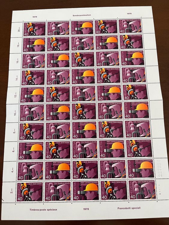 DDR 50 Timbres Spéciaux Différents (timbres Pour Collectionneurs