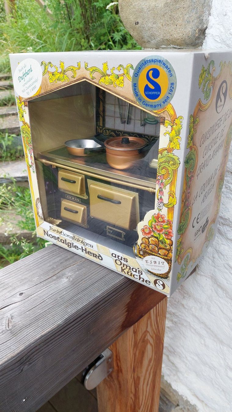 Spielzeuge: Petite cuisinière de dînette, rétro – Neu und originalverpackt aus Marsens von fakia 3