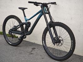 Scott Gambler 910 2023 – Size XL – Brand New – Downhill Bike