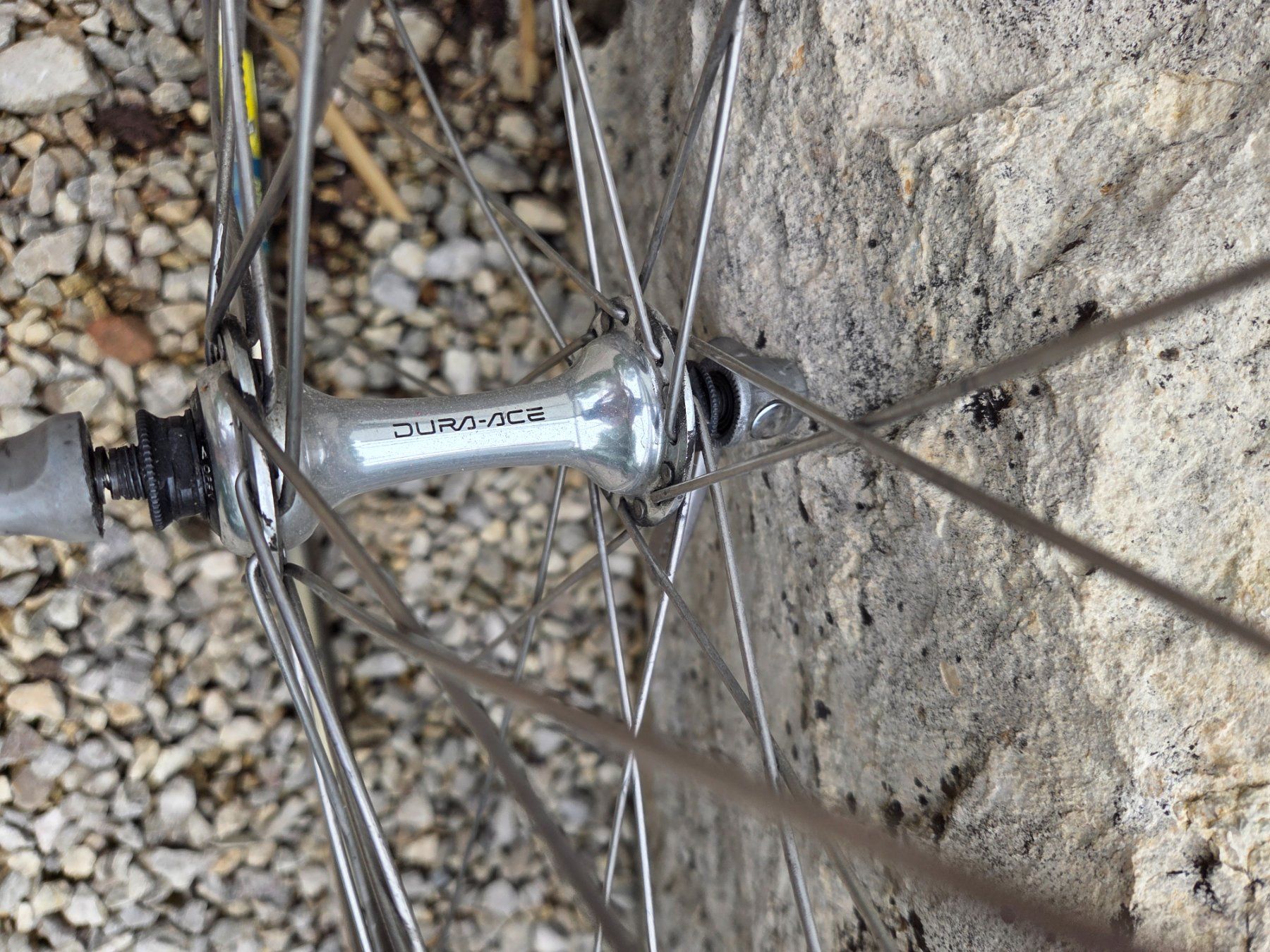 Shimano Cerchioni: Mavic / Dura Ace Felgen – Usato da Ennetbaden venduto da Bellina 1