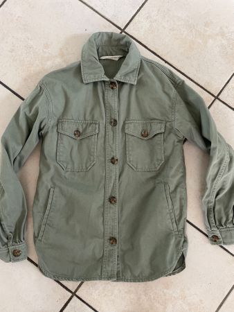 Olive H&M Jeansjacke Gr.140👧🏻