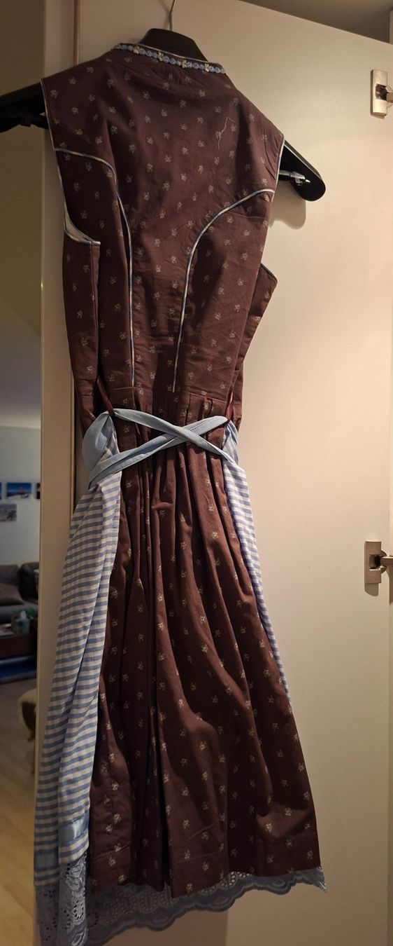 Vestiti: Dirndl Gr 40 – Usato da Immensee venduto da Meiersi 1