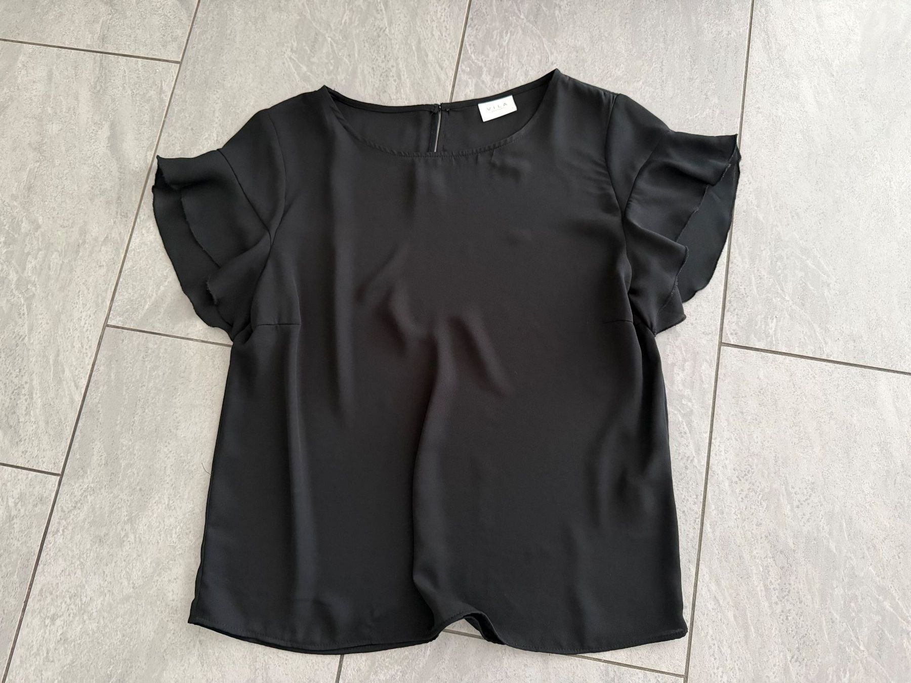 Vila Blusen: Bluse - Grösse L - VILA – Gebraucht aus Bülach von Loredana13