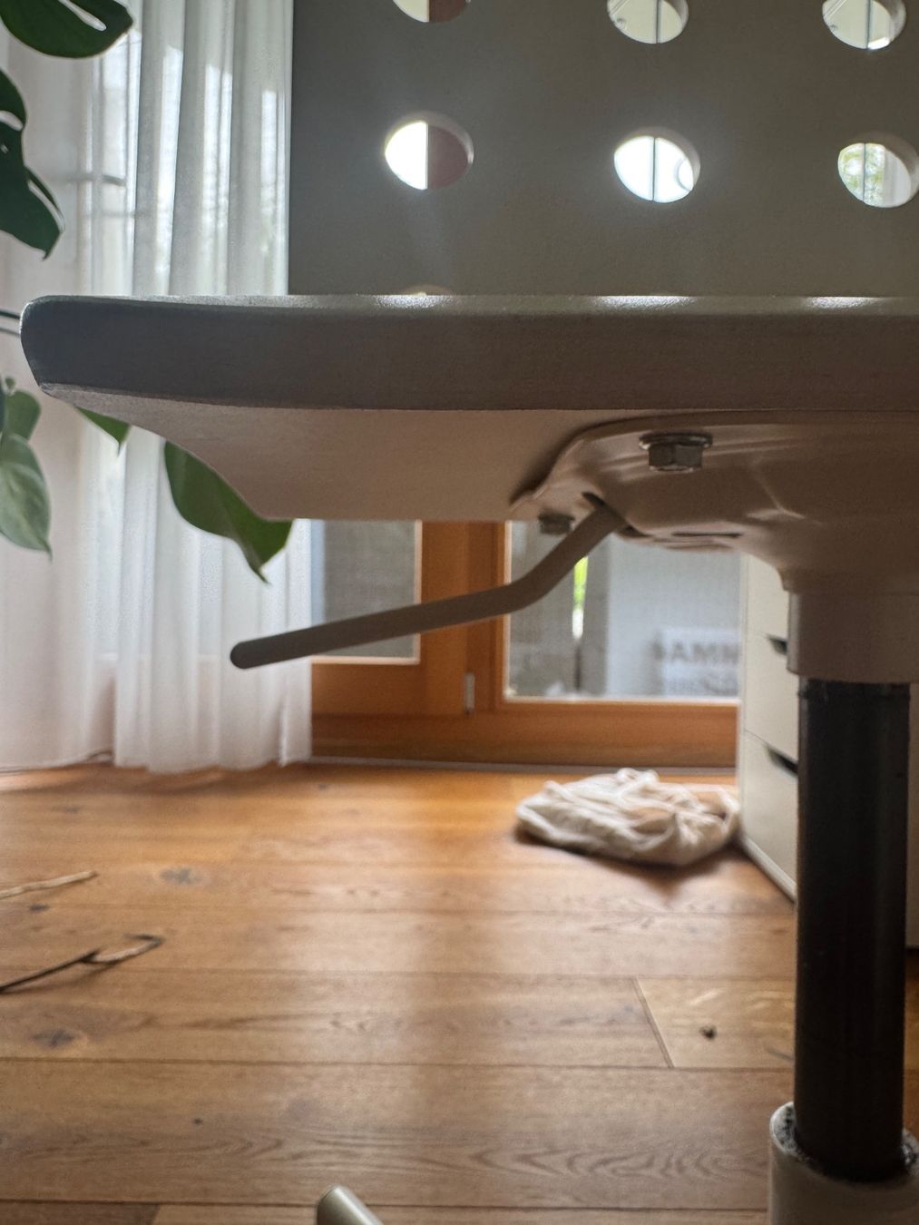 Ikea Sedie: Weisser Drehstuhl / Kinderstuhl – Usato da Titterten venduto da lea_n2r7 1