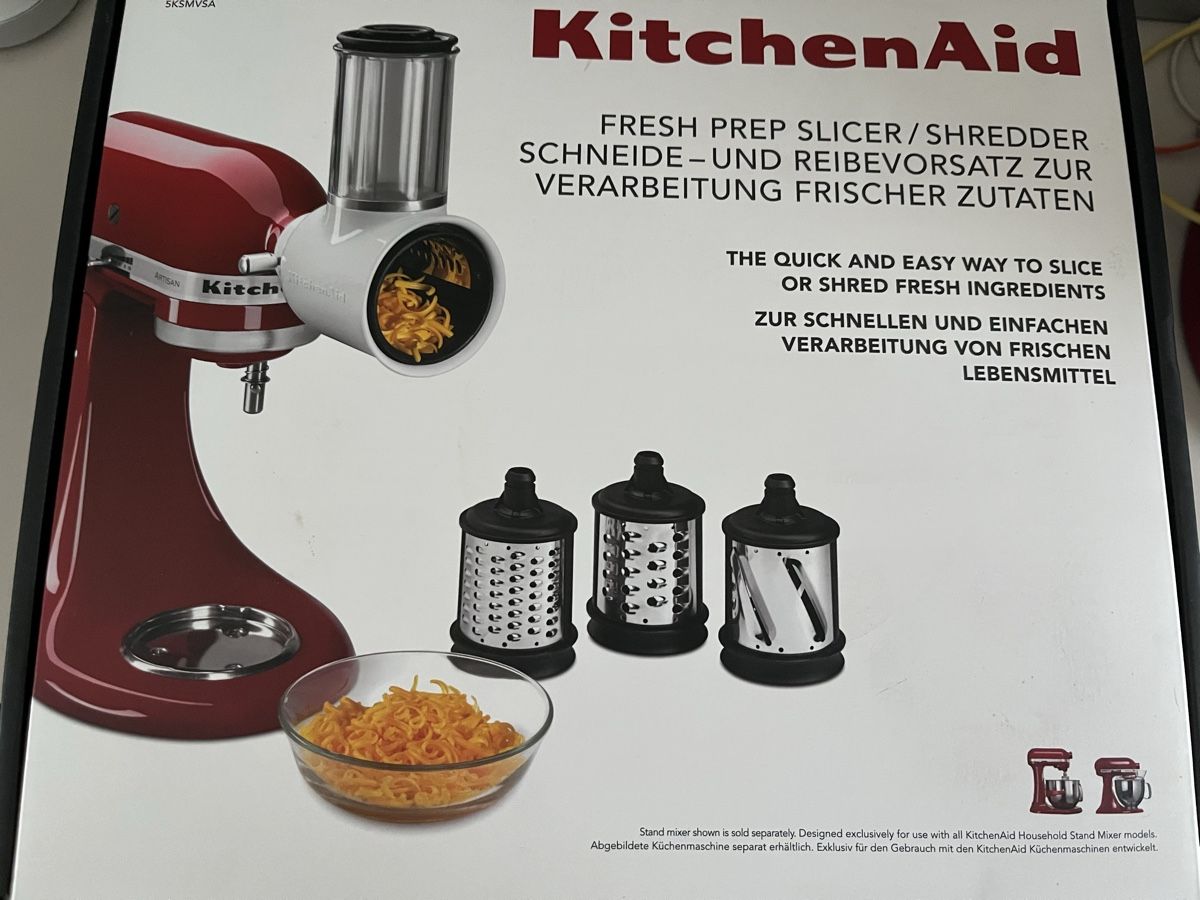 Kitchenaid Elettrodomestici da cucina: KitchenAid mit Zubehör Schneide- und Reibevorsatz – Nuovo (secondo la descrizione) da Olten venduto da lea_n2nn 2