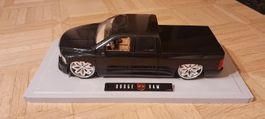 Dodge RAM 1:18