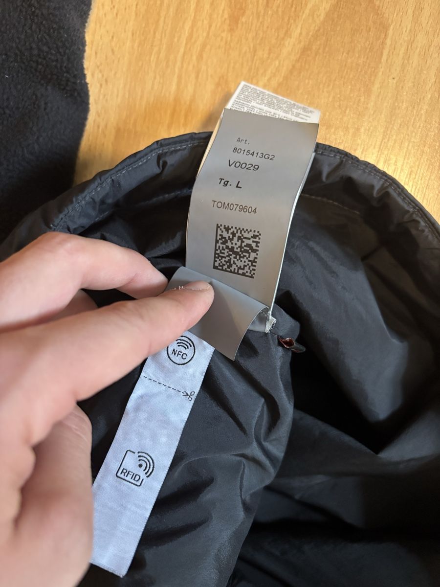 Stone Island Giacche: Stone Island Stellina Rain Jacket – Usato da Chur venduto da Cuteclothes7k 5