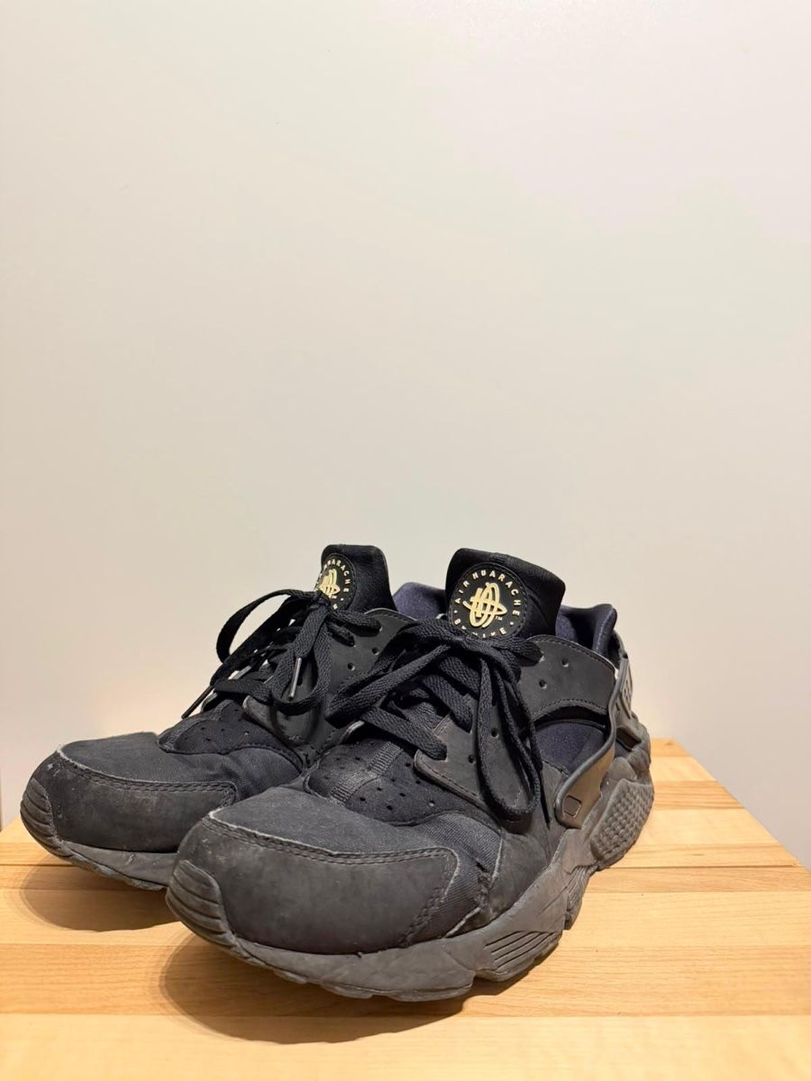 Nike Scarpe da uomo: Nike Huarache schwarz – Usato da Wädenswil venduto da dom_pz5d