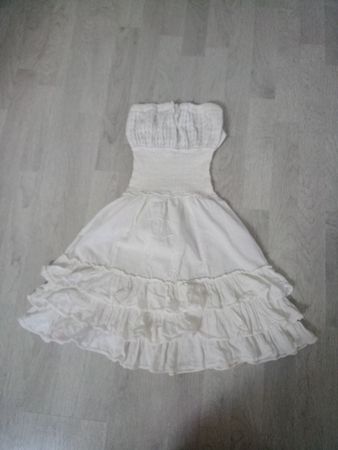 Kleid weiss Grösse S Rüschen