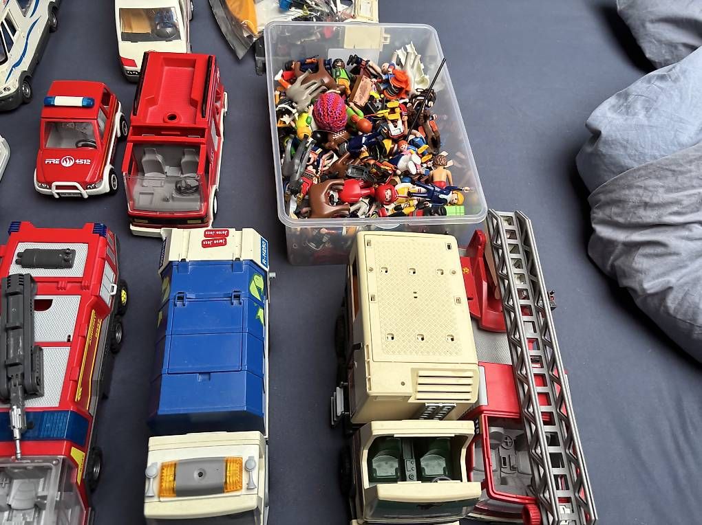 Playmobil Giocattoli: Grosse Playmobile sammlung – Usato da Langendorf venduto da Tbejda 3