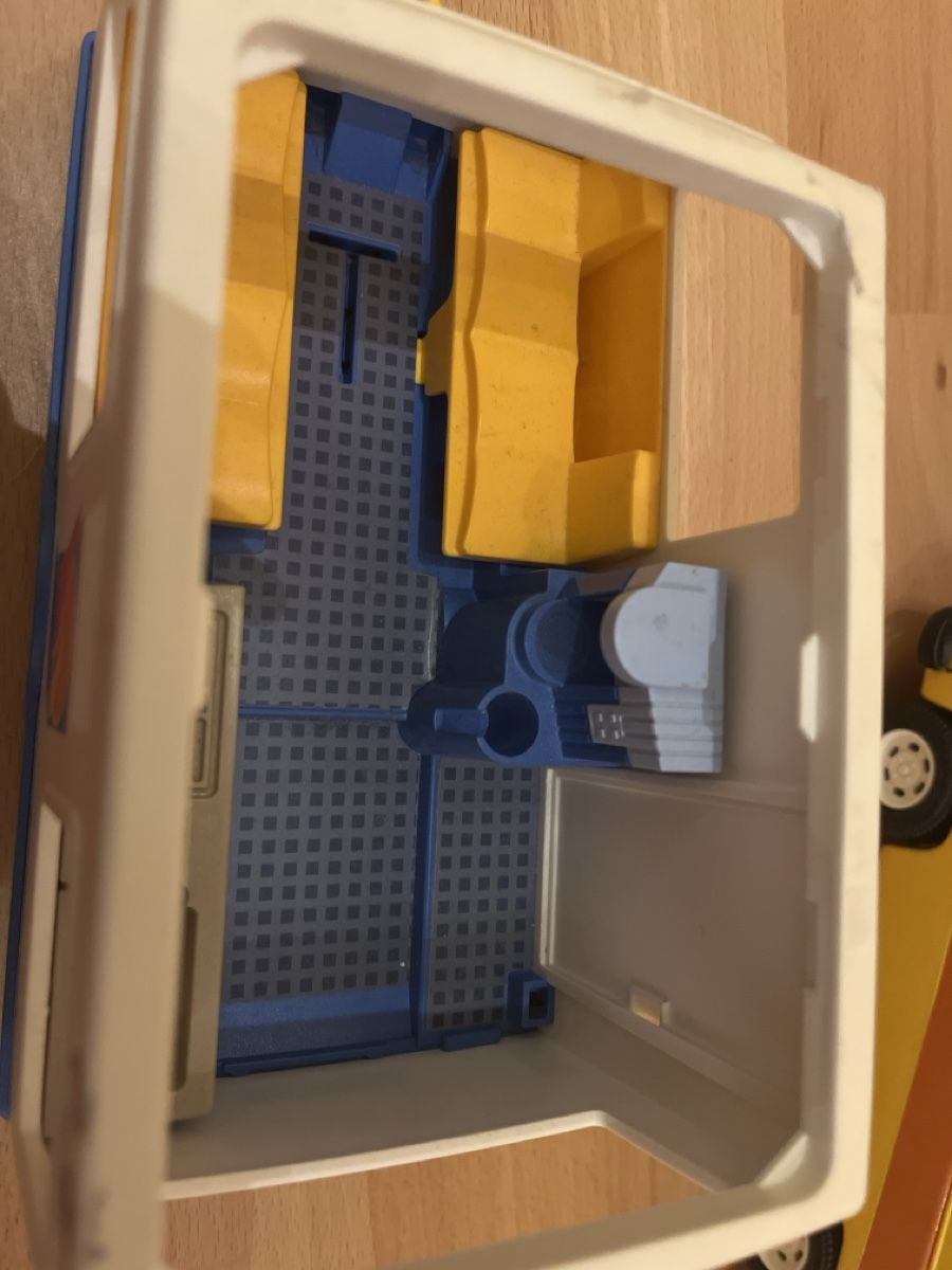 Playmobil Spielzeuge: Playmobil Camper und Anhänger – Gebraucht aus Weesen von  2