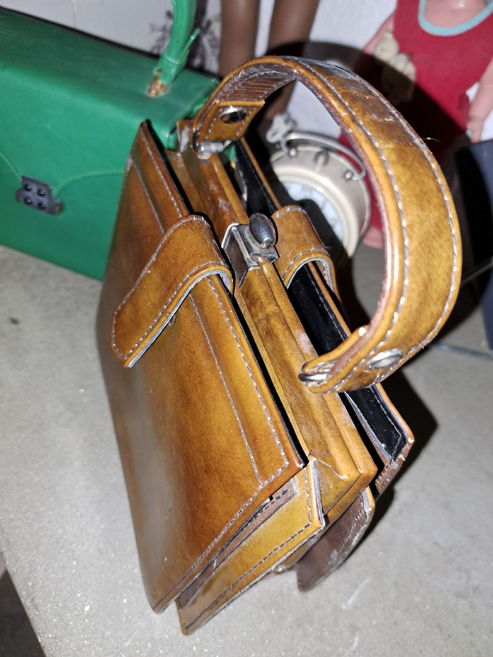 Borse: antike Handtasche aus braunem Leder, – Usato da Kölliken venduto da Upcycling-by-Mc-TAM 1