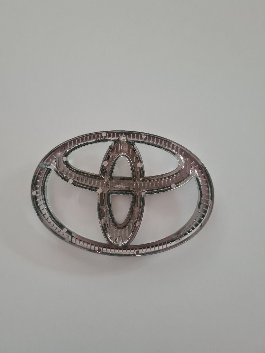 Toyota Alle Autoersatzteile: Toyota Emblem – Gebraucht aus Bürglen TG von ale_8b2v 1