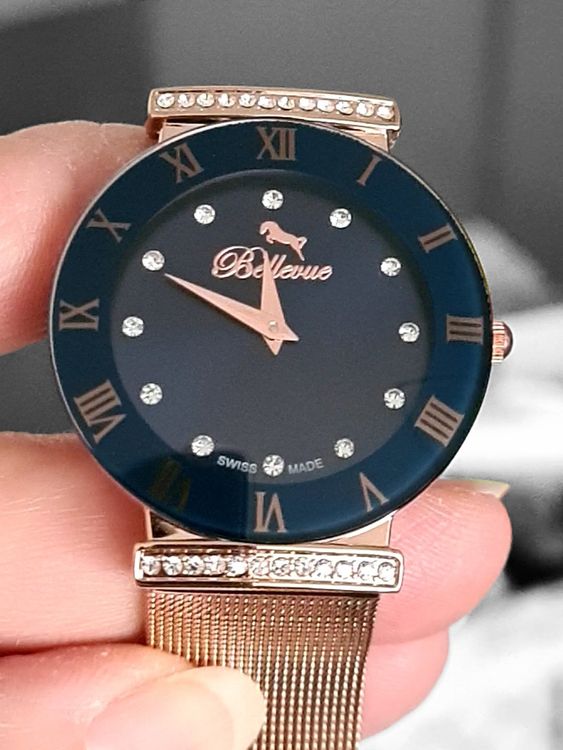 85 Montre Femme