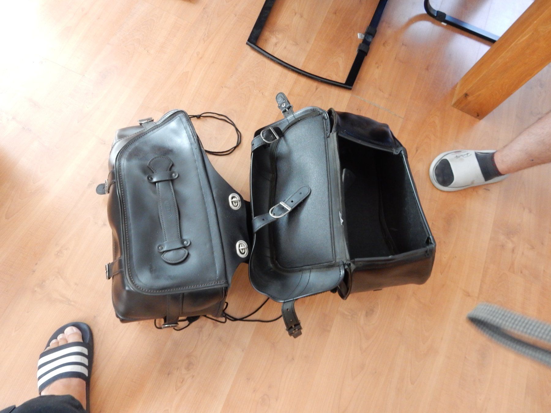 Topcase: Motorrad Satteltaschen Held – Usato da Balsthal venduto da Subaru11 6