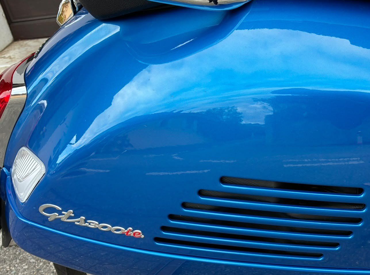 Vespa Scooter: Vespa GTS Super 300 i.e – Usato da Trélex venduto da almet_07 5