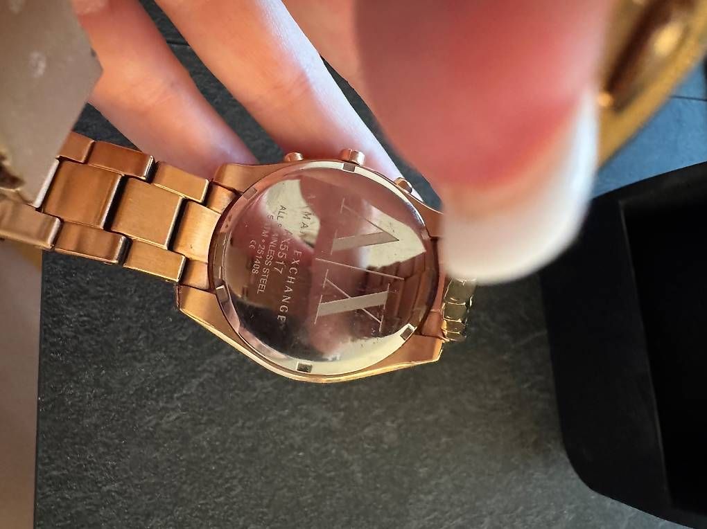 Orologi: Armani Exchange Uhr Rosegold – Usato da Pfäffikon SZ venduto da Melanie335 1