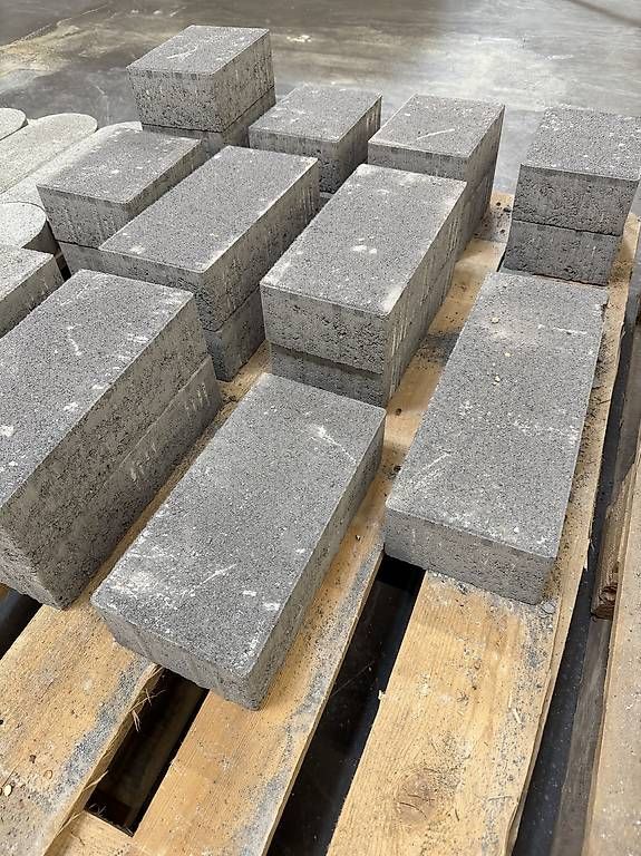 Rivestimenti per pavimenti: Veton Pflasterstein 1m2 restposten – Nuovo e nell'imballaggio originale da Muttenz venduto da Serkan013 2