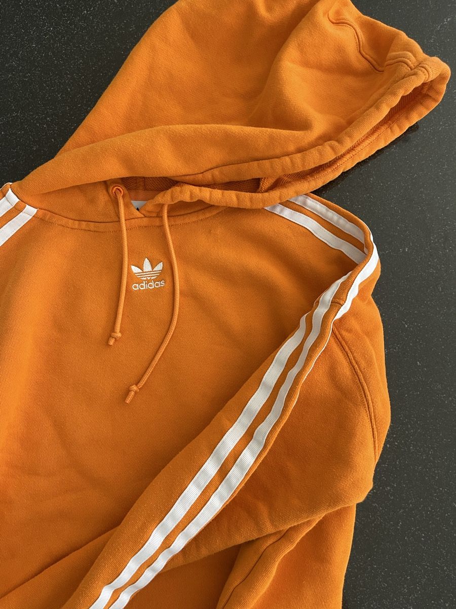 Maglioni & Felpe: Adidas Kapuzenpullover orange mit Streifen – Usato da Auw venduto da chr_vcc8 1