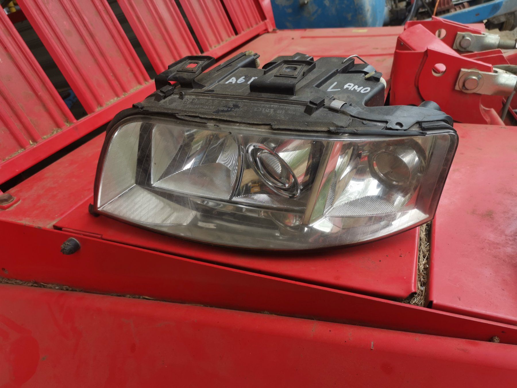 Audi Scheinwerfer: Audi Scheinwerfer Xenon – Gebraucht aus Seltisberg von and_sjf9 2