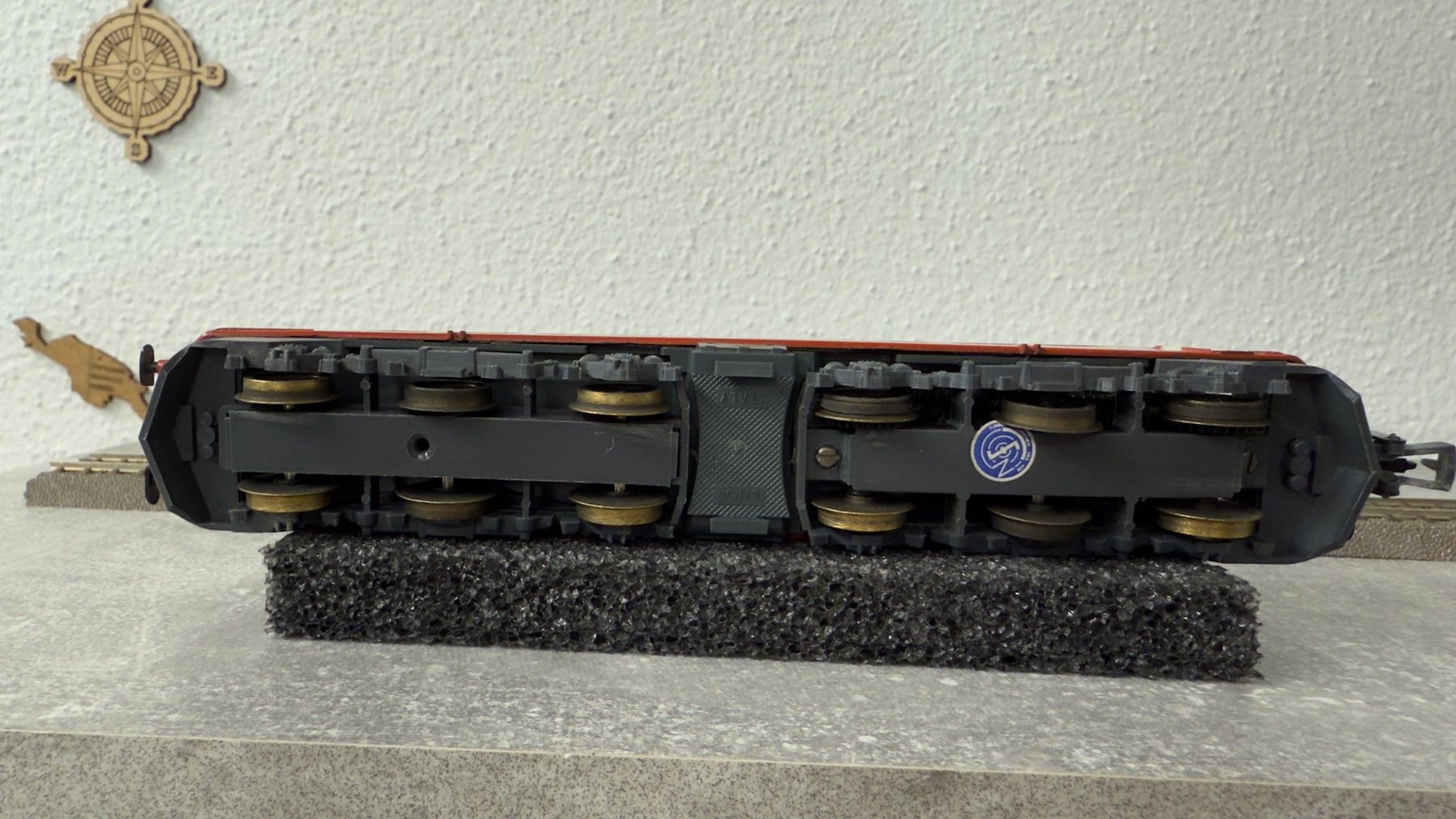 Lima Modellini di ferrovie: Lima Ae 6/6 Swiss Express H0 / DC – Usato da Schlieren venduto da rat_lq6b 5