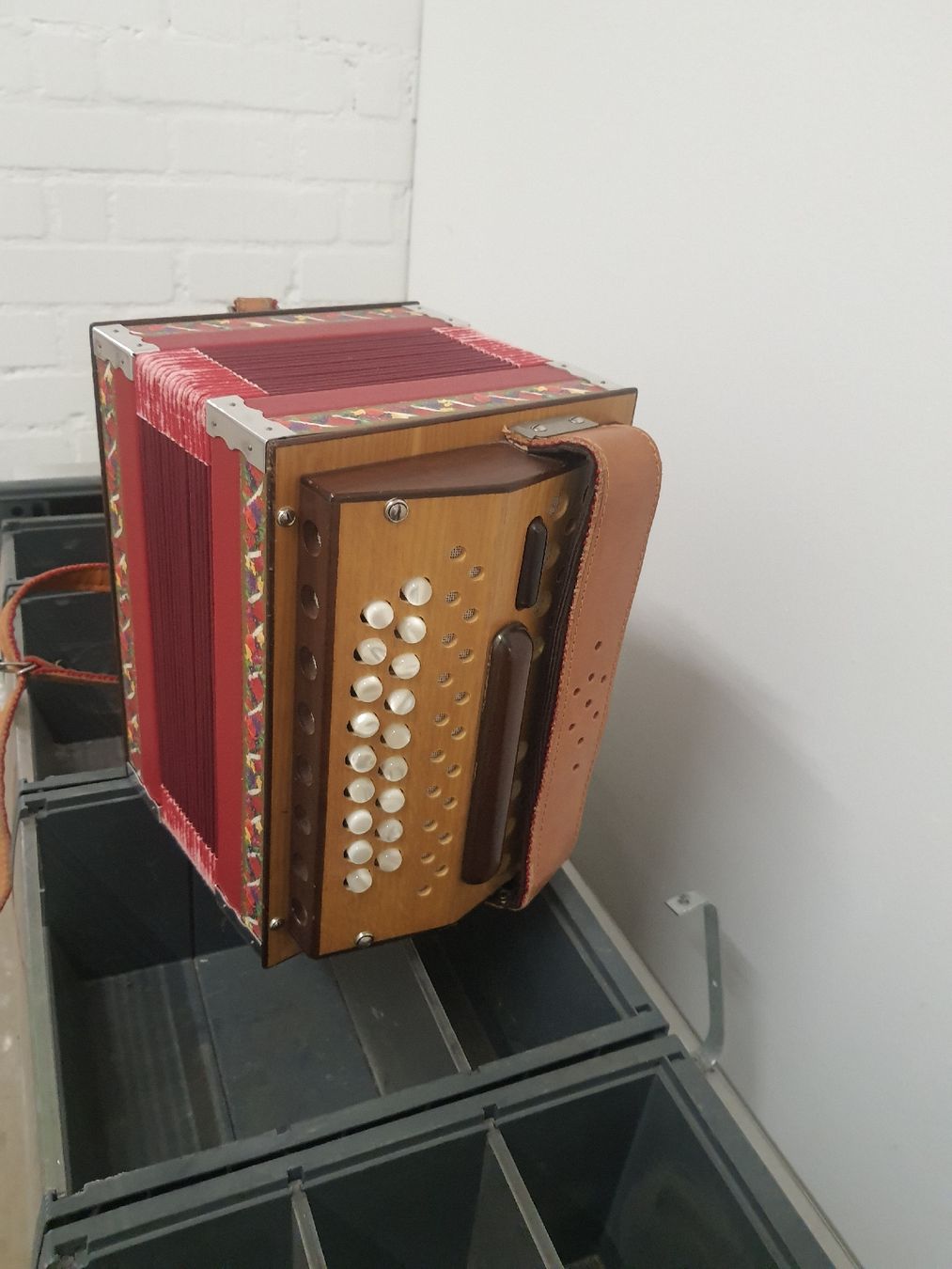 Instruments de musique: schwyzerorgeli Matter ton B  – D'occasion à Pont-de-la-Morge par Mirabelle0 3