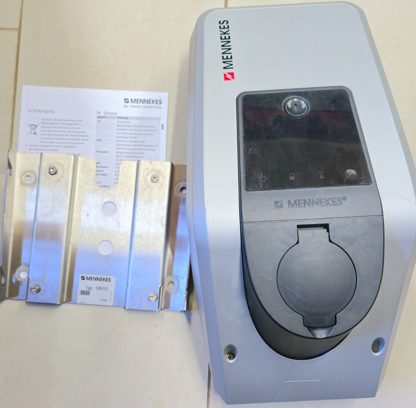 Caricabatterie: Amtron Mennekes Wallbox Typ 11Kw – Usato da Hefenhofen venduto da Osstschweiz