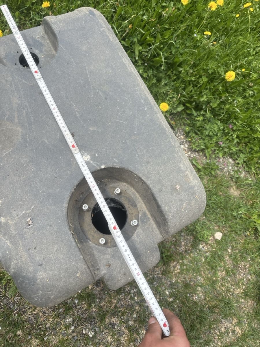 Sonstiges Fahrzeugzubehör: hydrauliktank  – Gebraucht aus Gibswil von Ocram012 3